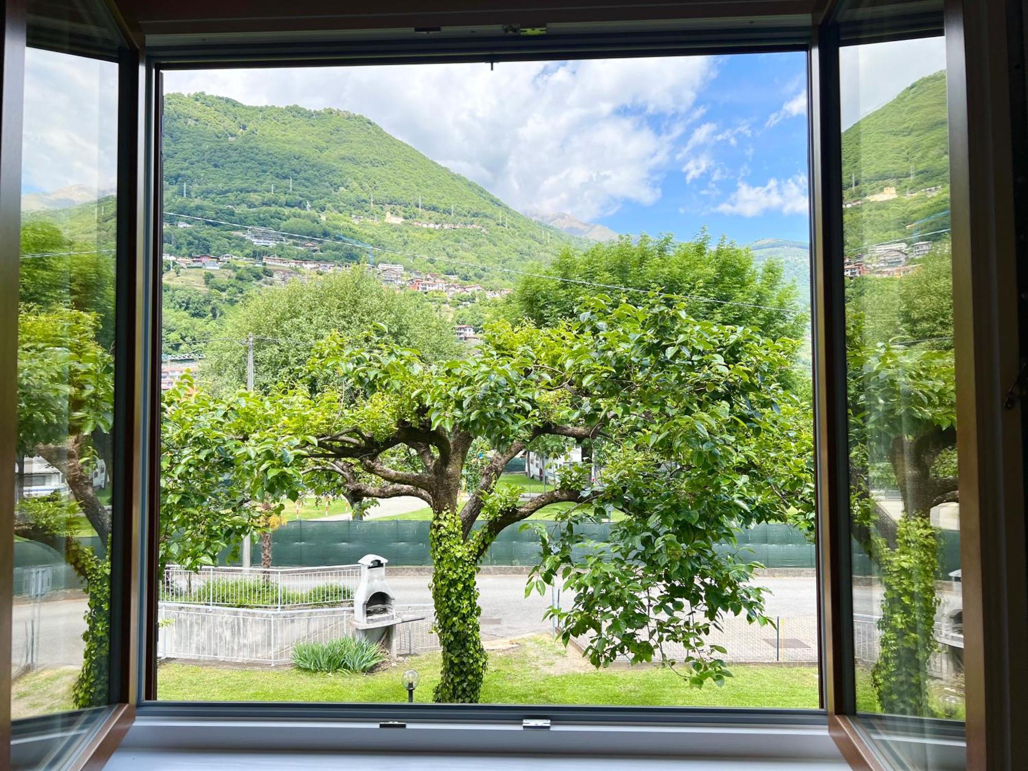 Casa Mimosa The Green View Apartment Domaso Exteriér fotografie